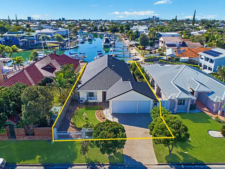 3 Bangalow Street, Minyama QLD 4575