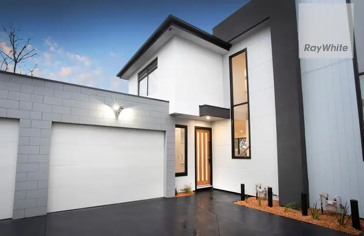Main view of Homely unit listing, 2/25 Birch Avenue, Tullamarine VIC 3043