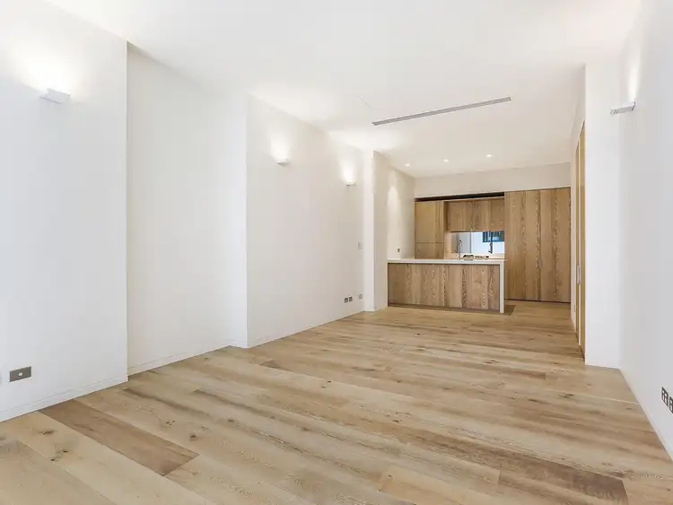 180 Campbell Parade