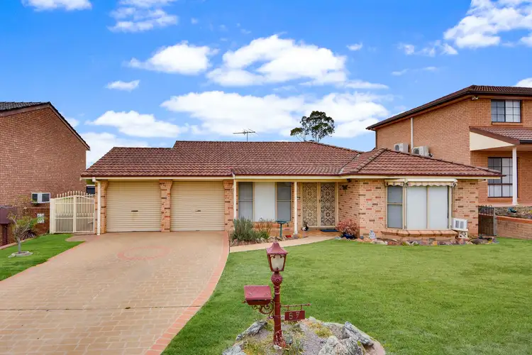 57 Clerkenwell Street, Ambarvale NSW 2560