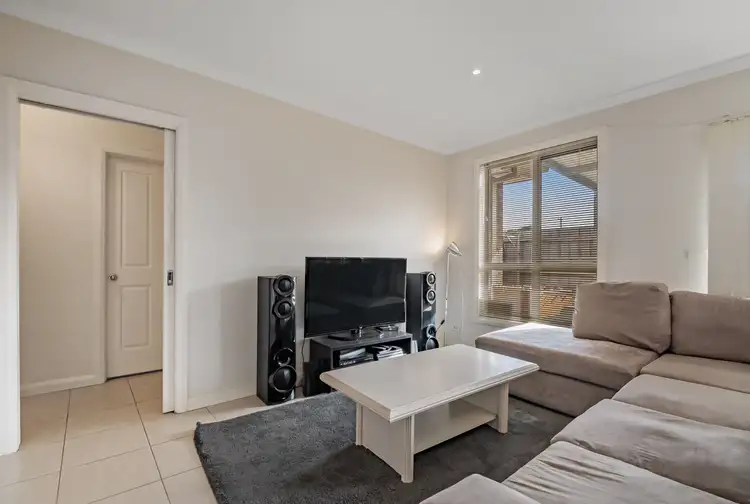 Fourth view of Homely unit listing, 3/32 St Vigeons Road, Reservoir VIC 3073