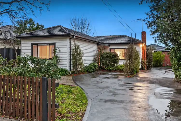 8 Landy Street, Reservoir VIC 3073