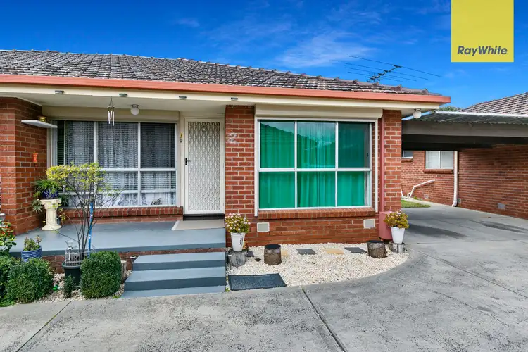 2/84 Conrad Street, St Albans VIC 3021