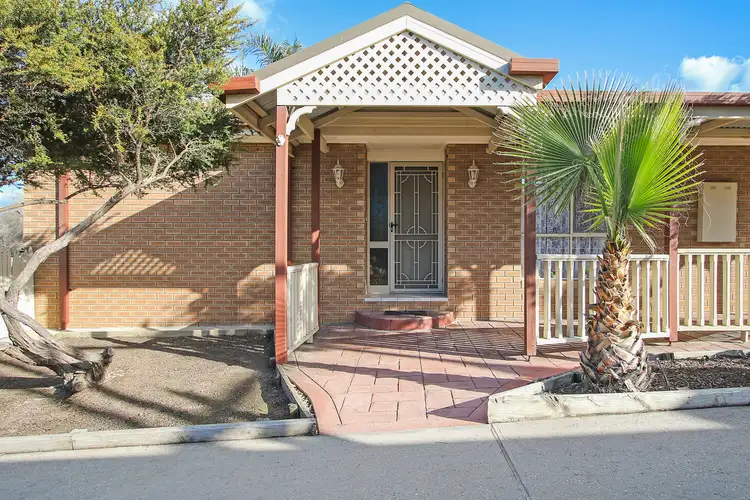 Main view of Homely townhouse listing, 1/16 Emery Court, West Wodonga VIC 3690