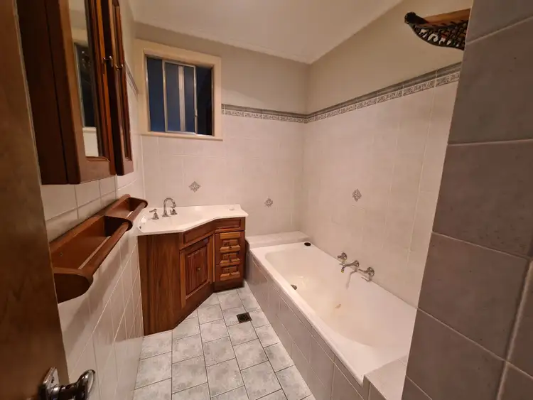 Fourth view of Homely house listing, 17 Thornbury Street, Parkes NSW 2870