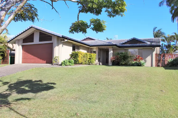 24 Oak Hill Crescent, Parkwood QLD 4214