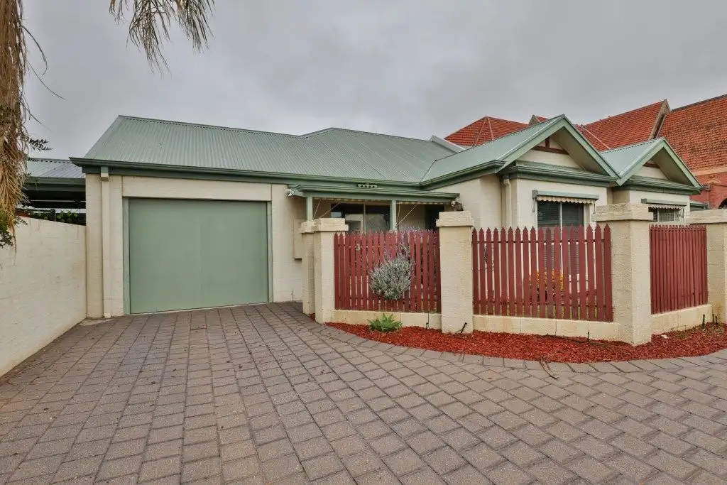 Main view of Homely house listing, 3/1-3 Langtree Parade, Mildura VIC 3500