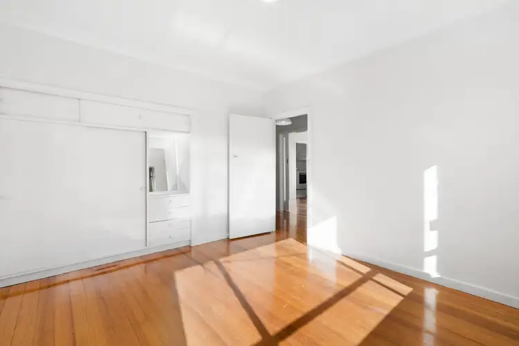 Sixth view of Homely house listing, 17 Club Avenue, Kingsbury VIC 3083