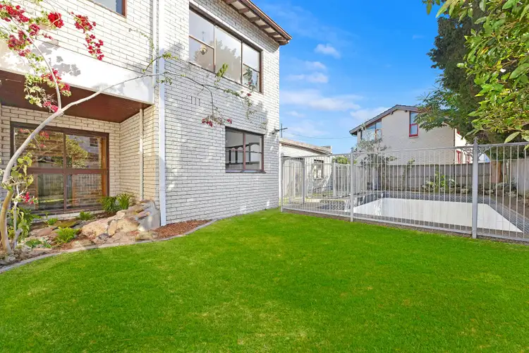 Third view of Homely house listing, 8 Fowler Crescent, South Coogee NSW 2034