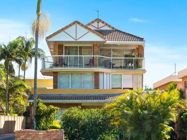 2/86 Sarawak Avenue, Palm Beach QLD 4221