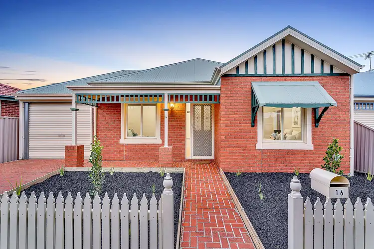 Main view of Homely house listing, 16 Goulburn Way, Craigieburn VIC 3064