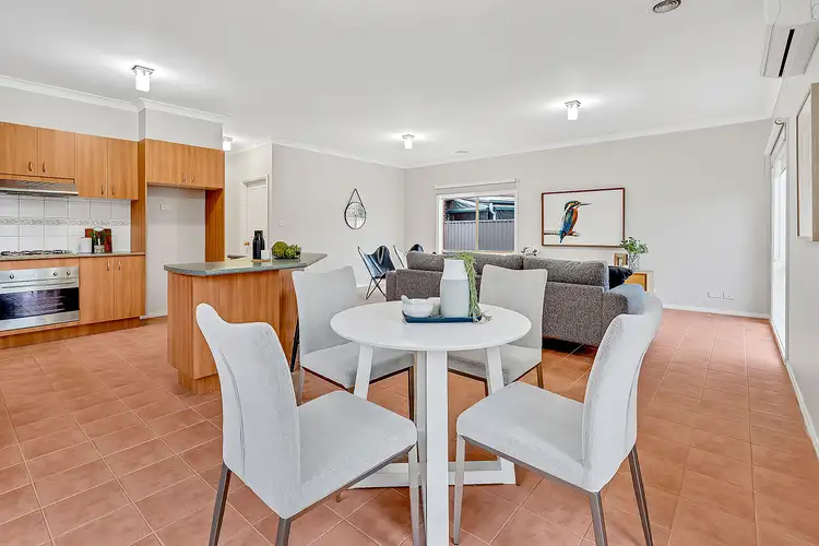 Fifth view of Homely house listing, 16 Goulburn Way, Craigieburn VIC 3064
