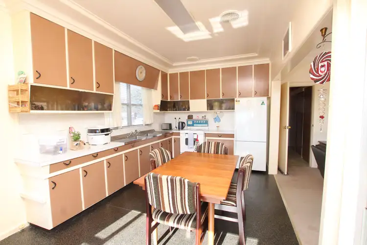 Second view of Homely house listing, 6 Albert Street, Oberon NSW 2787