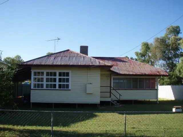 40 Carter Street, Charleville QLD 4470