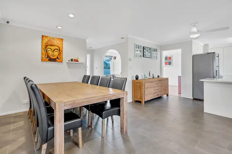 Fifth view of Homely house listing, 16 Whitley Crescent, Craigieburn VIC 3064