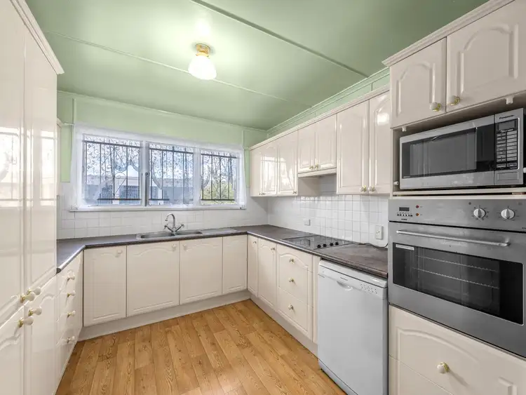 Fifth view of Homely house listing, 1 Reydon Street, Upper Mount Gravatt QLD 4122