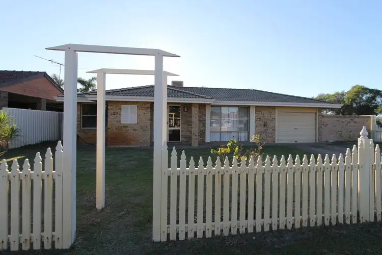 7 Fairfield Drive, Ballajura WA 6066