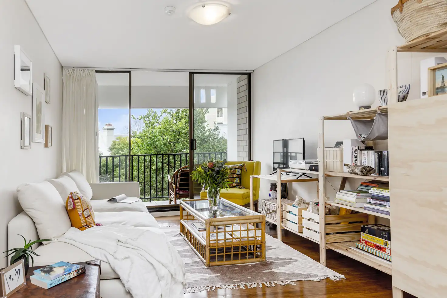 Main view of Homely apartment listing, 12/41-49 Roslyn Gardens, Elizabeth Bay NSW 2011