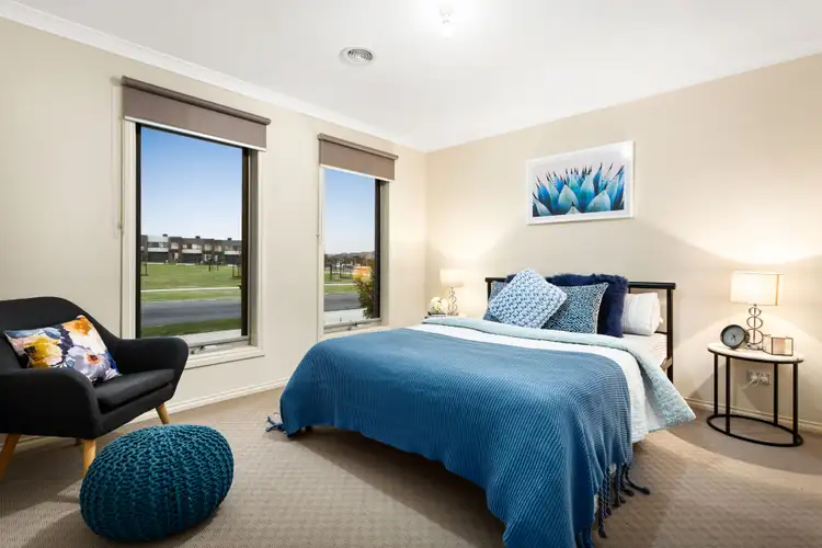 Sixth view of Homely house listing, 32 Tolkien Boulevard, Officer VIC 3809
