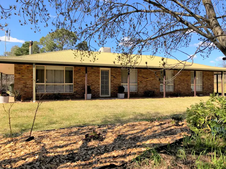 80 Tipperary Lane, Young NSW 2594