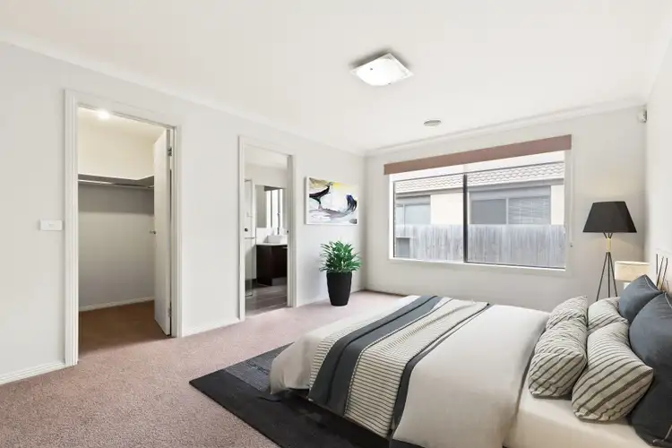 Fifth view of Homely house listing, 16 Clifford Drive, Drouin VIC 3818