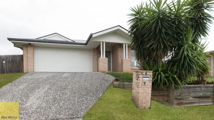 9 Samuel Court, Yamanto QLD 4305