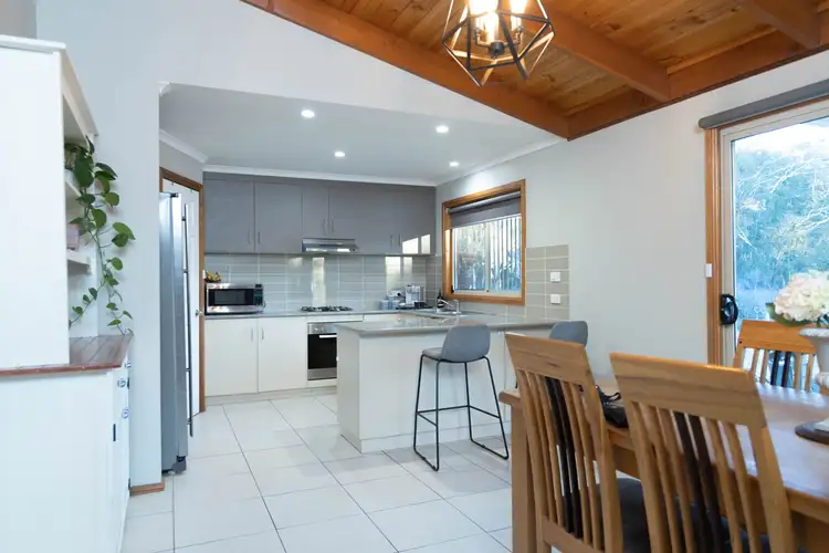 Fifth view of Homely house listing, 10 Kinsman Drive, Murrumbateman NSW 2582