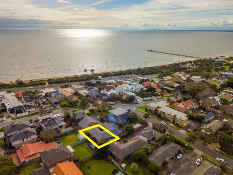 Second view of Homely unit listing, 3/17 Cliff Road, Frankston VIC 3199