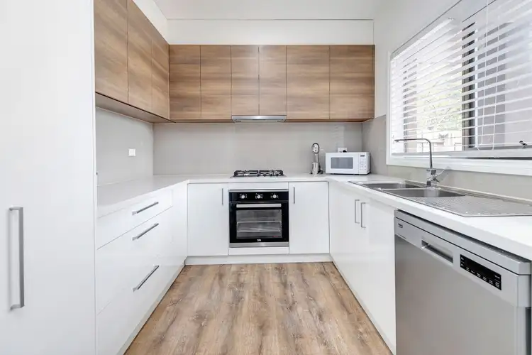 19A Potton Avenue, Rosebud VIC 3939