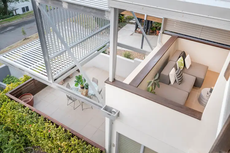 8 Effie Street, Bardon QLD 4065