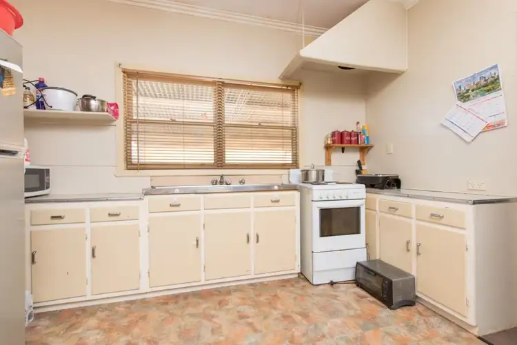 Sixth view of Homely house listing, 1 Alexander Street, Robinvale VIC 3549
