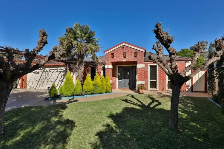 12 Mary Court, Robinvale VIC 3549