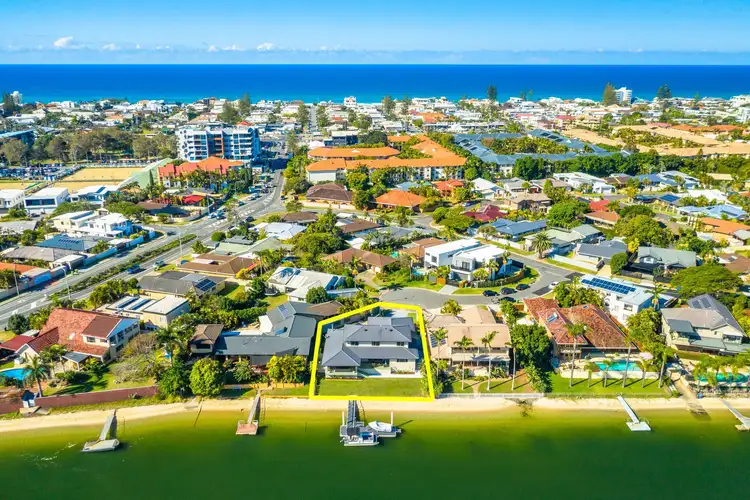 Second view of Homely house listing, 8 Ondine Court, Mermaid Waters QLD 4218