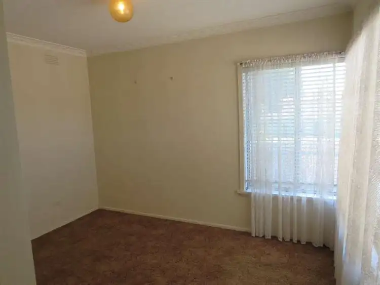 Fifth view of Homely unit listing, 4/1005 Sylvania Avenue, North Albury NSW 2640