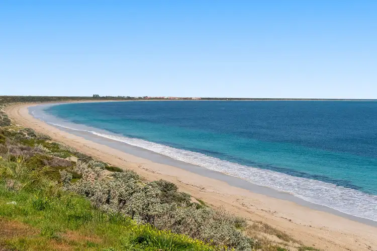 Second view of Homely house listing, 8 Venice Retreat, Warnbro WA 6169