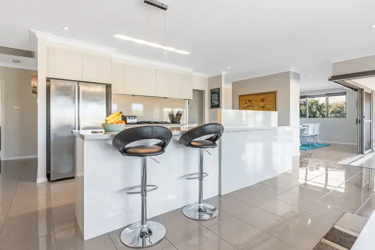 Sixth view of Homely house listing, 5 Sequoia Drive, Tamworth NSW 2340