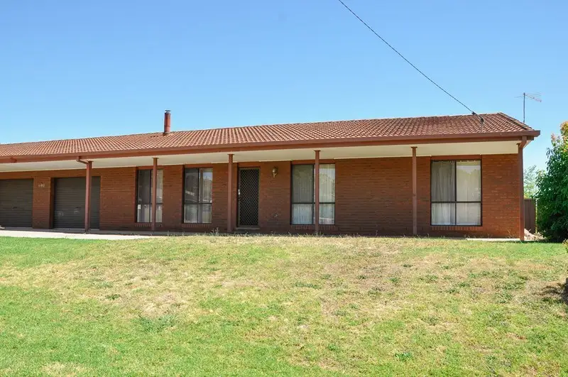 Main view of Homely unit listing, 2/690 Wilkinson Street, Glenroy NSW 2640