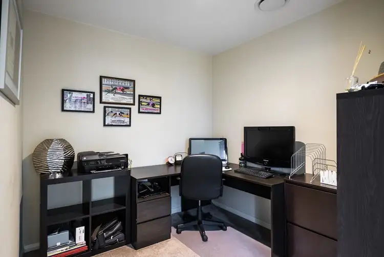 Sixth view of Homely house listing, 10 Dalbeattie Crescent, Dubbo NSW 2830