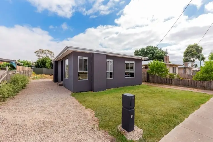 11 Dwyer Street, Winchelsea VIC 3241