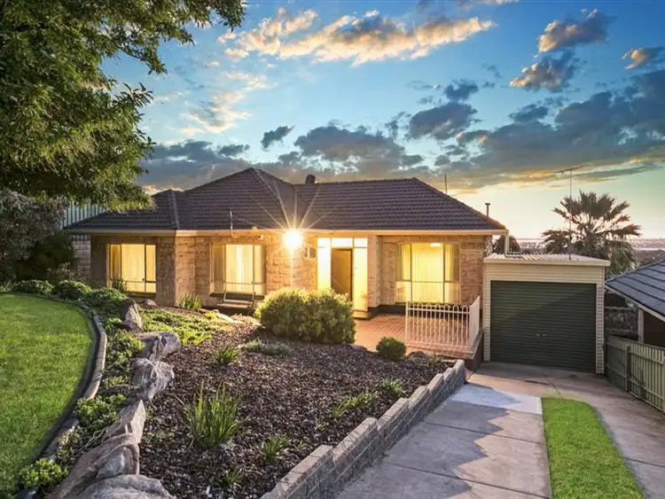 16 Gwender Terrace, Para Hills SA 5096