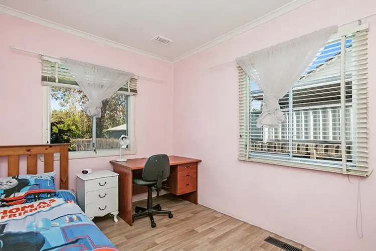 Sixth view of Homely house listing, 7 Mitchell Court, Glenroy VIC 3046