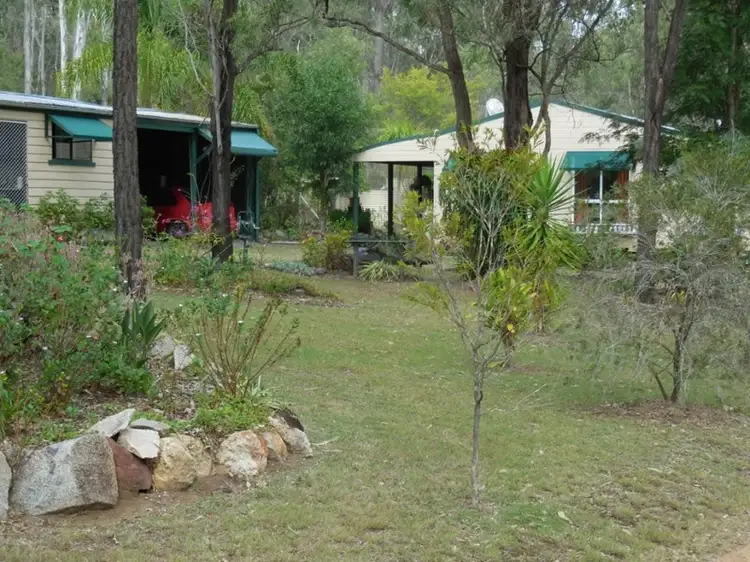 27 FARR Court, Wattle Camp QLD 4615
