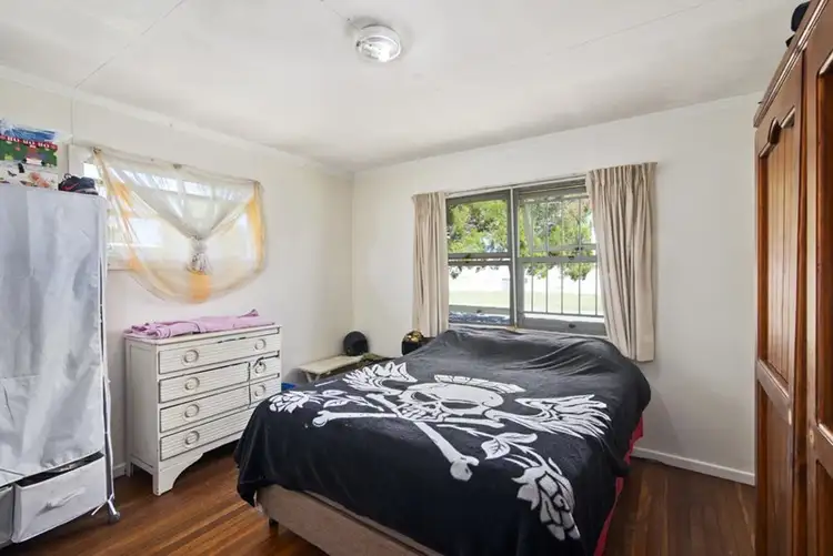 Fifth view of Homely house listing, 281 Adina Avenue, Bilinga QLD 4225