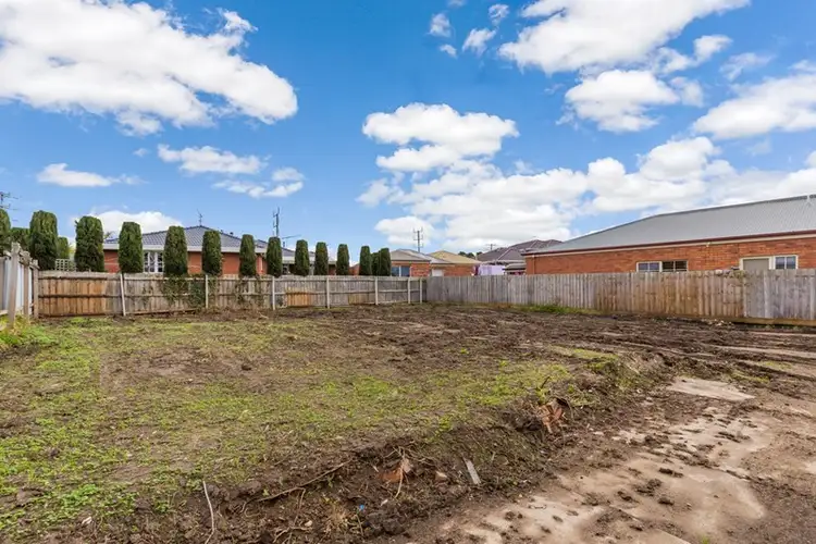Fourth view of Homely house listing, 39 Tahara Street, Hamlyn Heights VIC 3215