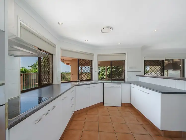 Sixth view of Homely house listing, 35 Merridown Drive, Merrimac QLD 4226
