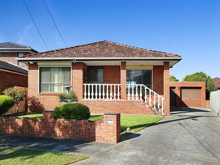 Main view of Homely house listing, 5 Warra Court, Thomastown VIC 3074