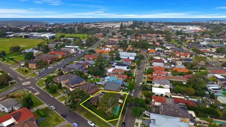 Fifth view of Homely house listing, 17 Burke Street, Chifley NSW 2036