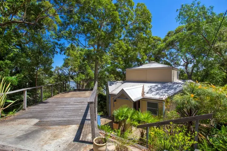 74 Canberra Crescent, Burrill Lake NSW 2539