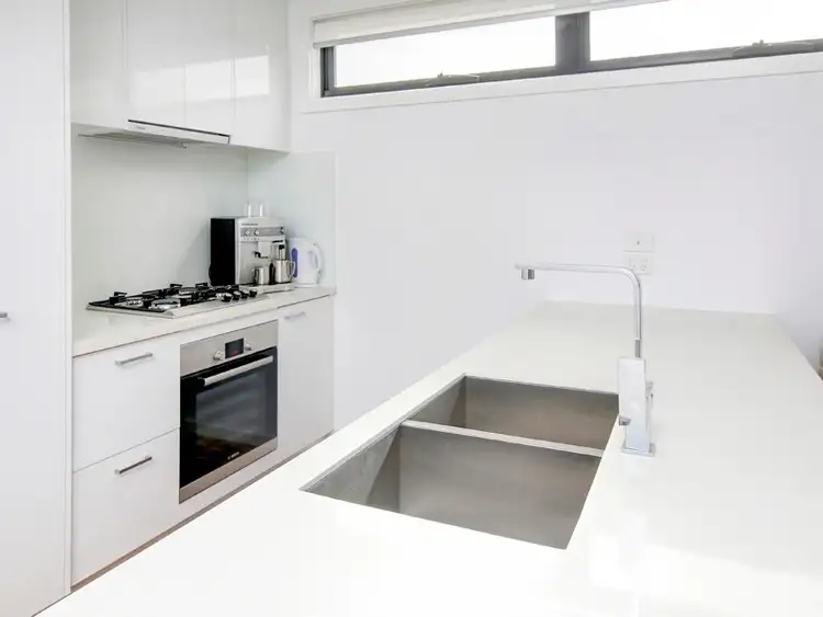 Sixth view of Homely townhouse listing, 2/1733 Point Nepean Road, Capel Sound VIC 3940