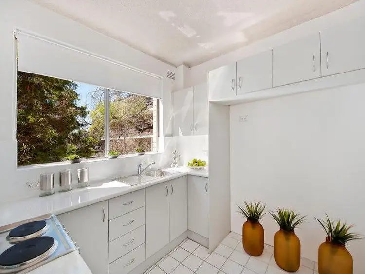 Fifth view of Homely unit listing, 11/99 Pacific Parade, Dee Why NSW 2099